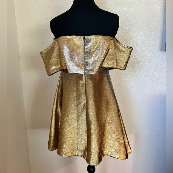NWT Sandro Strapless Metallic Gold Dress is available for purchase on au  PAY Market - Imported Goods Online Store Co.Ltd. | au PAY Market - Online  Shopping Site